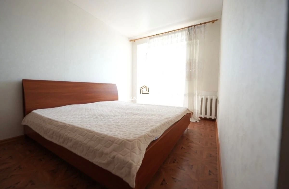 Two-bedroom apartment near the sea in Kyiv district