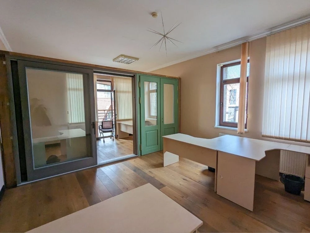 House 600 sq m Office in Pechersk Center OpenSpace+offices Arbitration Available