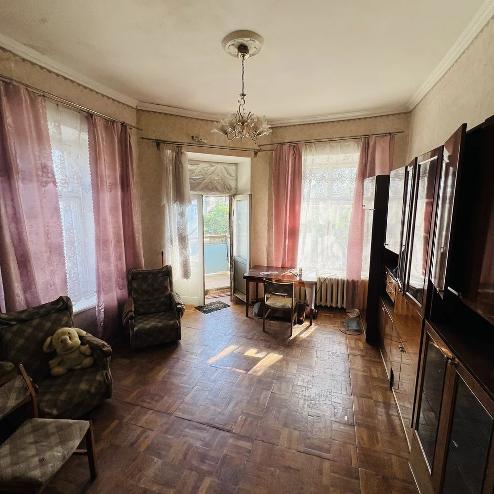 3-комнатная квартира Молдаванка Прохоровская 8 — 385 00$ АОГВ