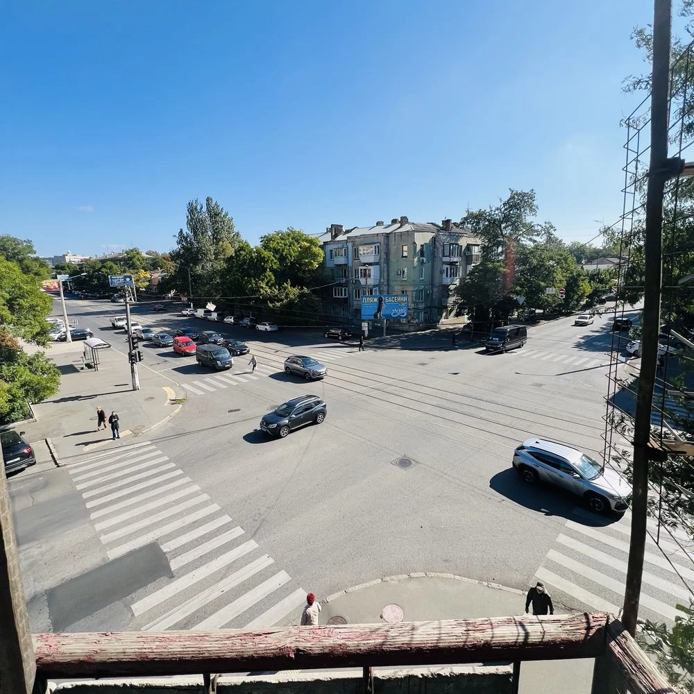 3-комнатная квартира Молдаванка Прохоровская 8 — 385 00$ АОГВ