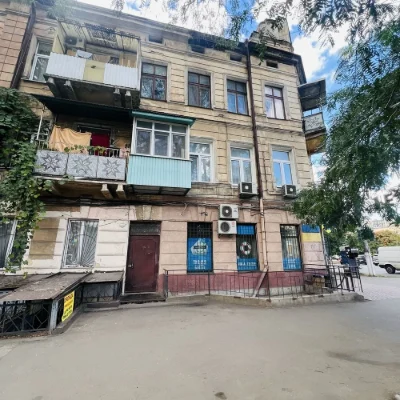 3-комнатная квартира Молдаванка Прохоровская 8 — 385 00$ АОГВ
