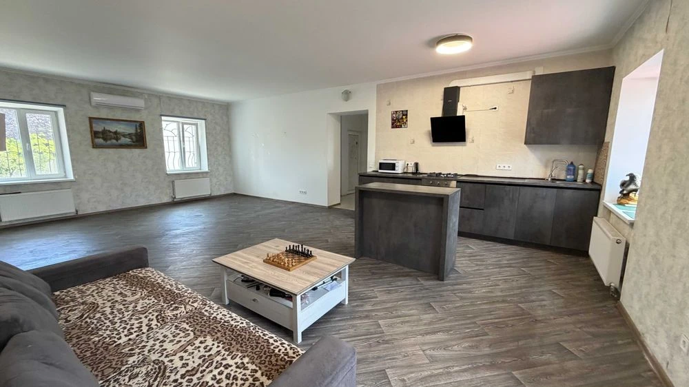 Private house for sale in Druzhny Village