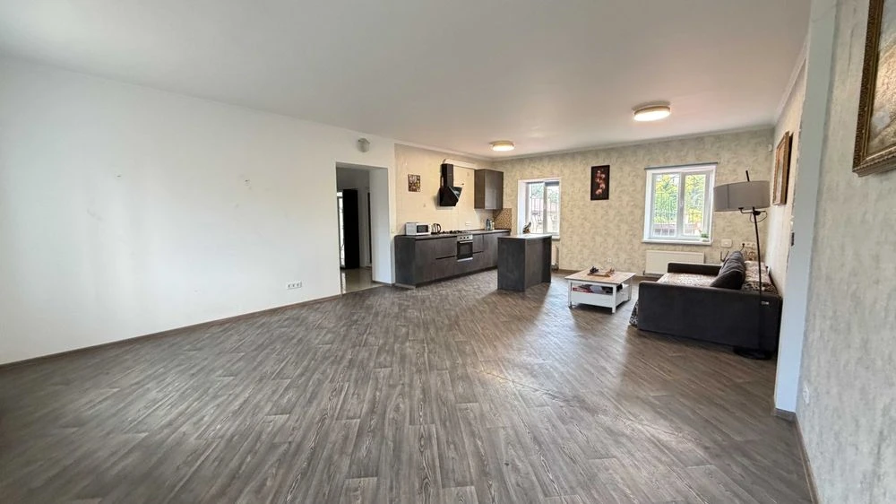 Private house for sale in Druzhny Village