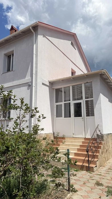 Private house for sale in Druzhny Village