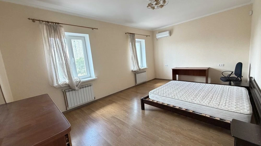 Private house for sale in Druzhny Village