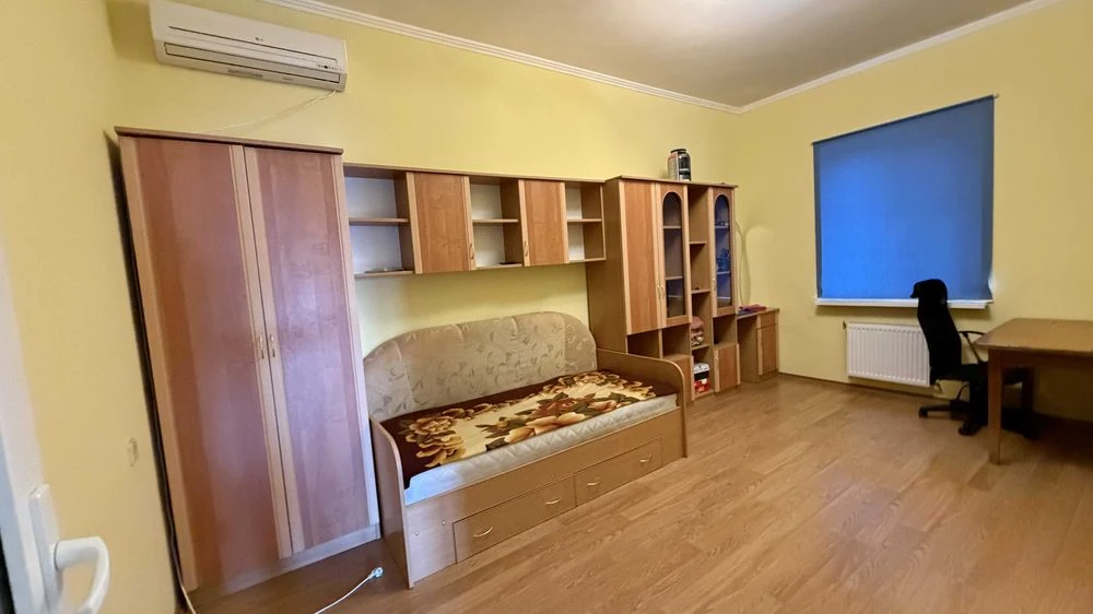 Private house for sale in Druzhny Village