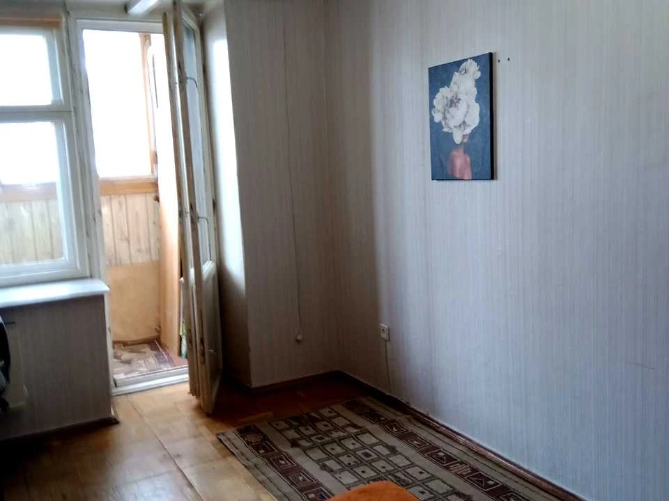 Квартира. Київ, Драгоманова вул.