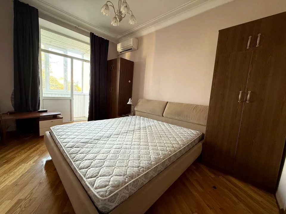 Квартира. Київ, Лютеранська вул.