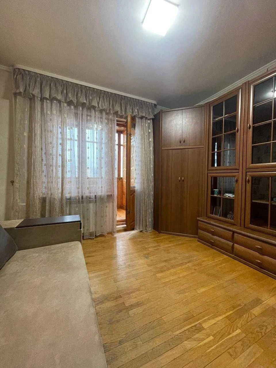 Сдается 4-комнатная квартира, Осокорки, Позняки. От хозяина.