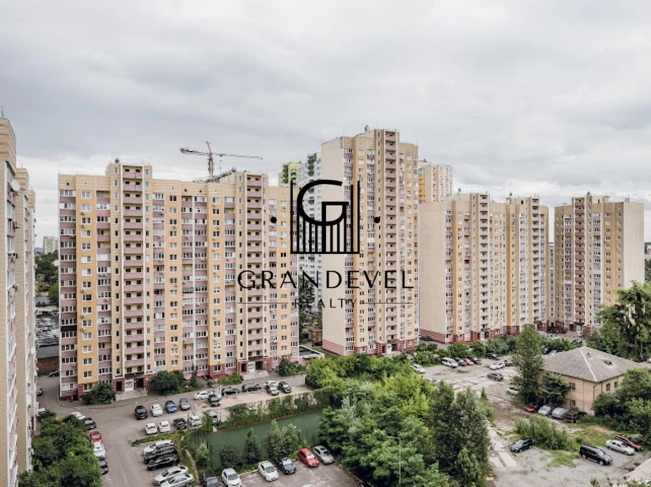 Продаж 3к квартири Максимовича 9А, Голосієвський р-н, Василь