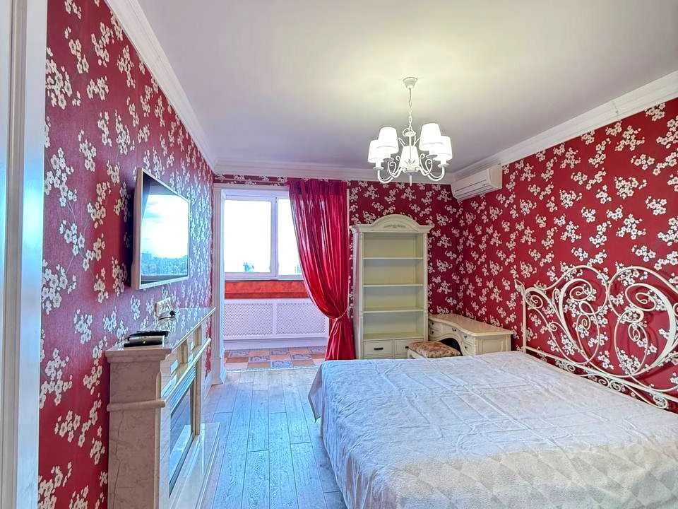 Apartment. Cadet Hay, вул.
