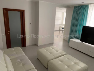 Sale of a 3-room apartment in Kyiv