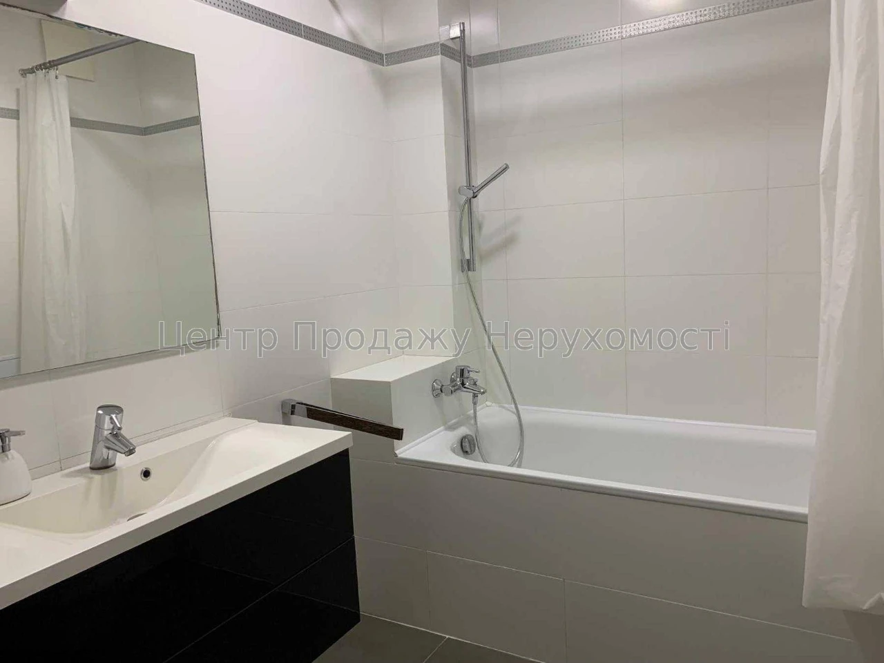 Sale of a 3-room apartment in Kyiv