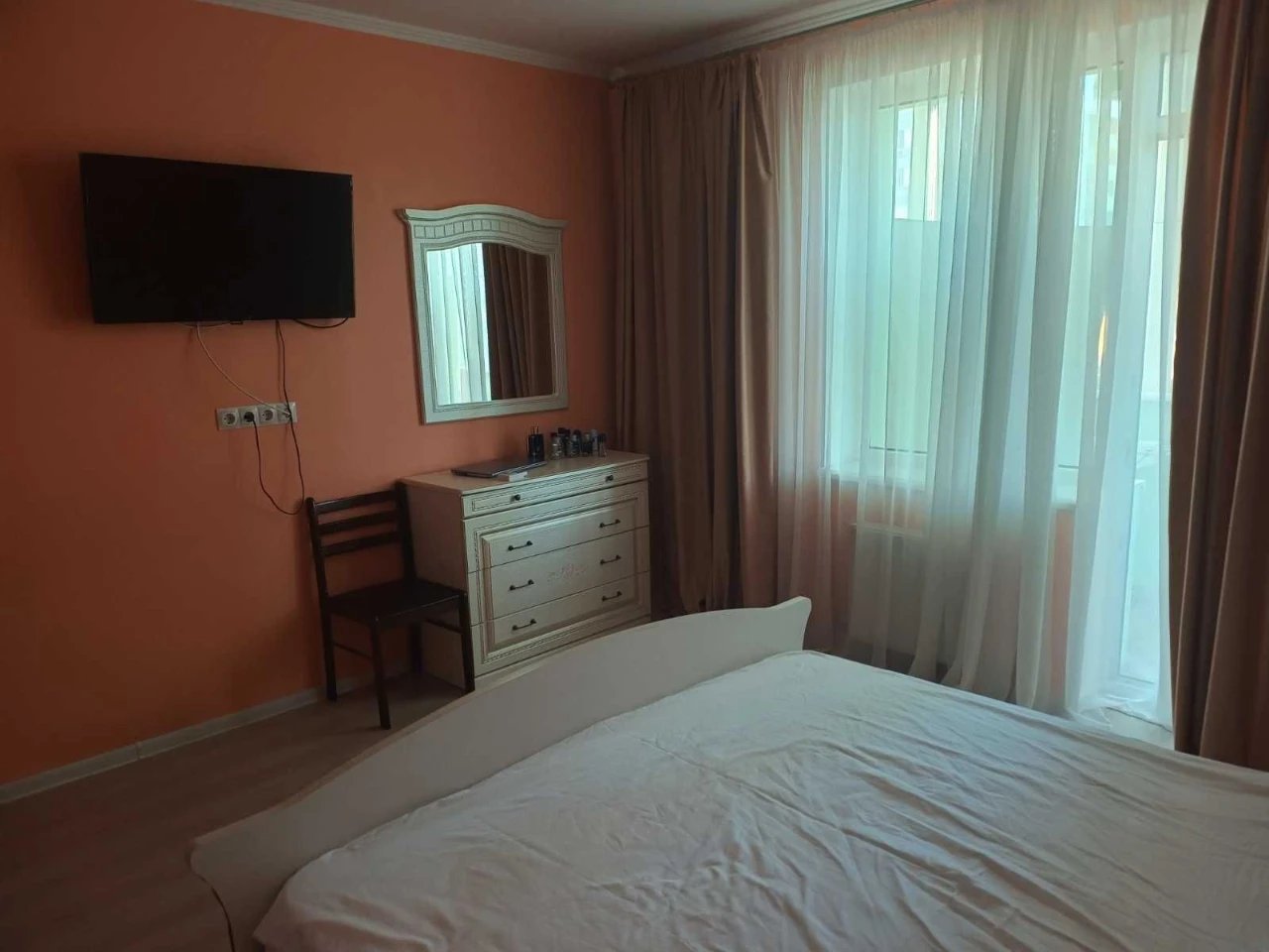 1 room apartment renovated on Gen. Bocharyova Street