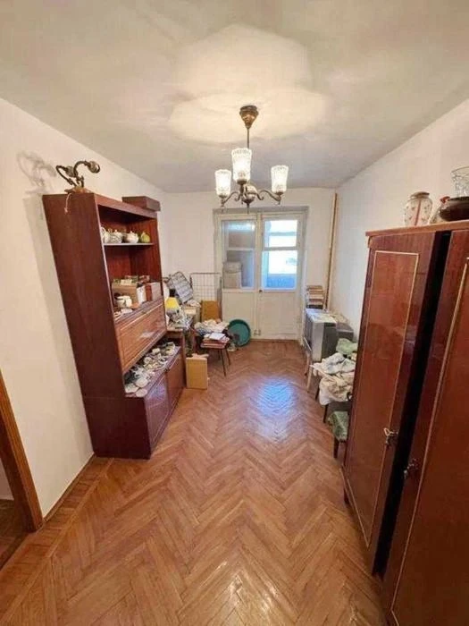 Продам 2-к квартиру, 53 кв.м, 4/9 эт, кирпичный спецпроект,