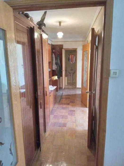 Продам 2-к квартиру, 53 кв.м, 4/9 эт, кирпичный спецпроект,