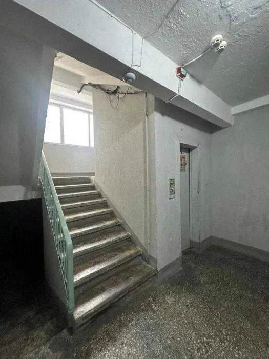 Продам 2-к квартиру, 53 кв.м, 4/9 эт, кирпичный спецпроект,