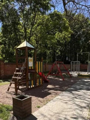 Продам 2-к квартиру, 53 кв.м, 4/9 эт, кирпичный спецпроект,