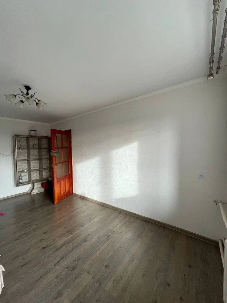 Sale of a 3-room apartment with autonomous heating