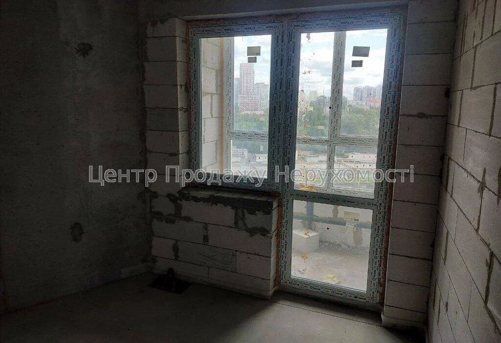 Sale of a 1-bedroom apartment 40 sq.m. in the Family & Friends residential complex, Kyiv, 14