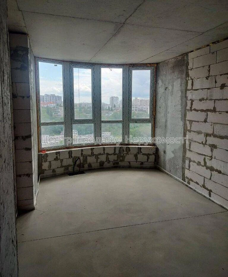 Sale of a 1-bedroom apartment 40 sq.m. in the Family & Friends residential complex, Kyiv, 14