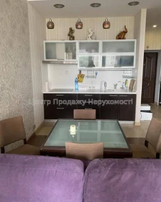 Sale of a 2-room apartment, 60 sq m, 14/25 floors, "Pory Roku" residential complex, Kyiv.