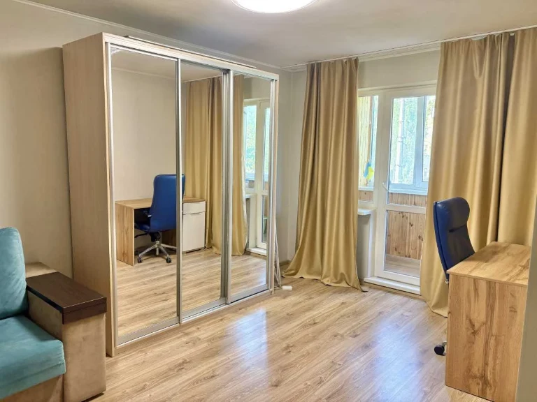Sale of a 1-bedroom apartment, 33 m², Wacław Gwała Blvd., 40