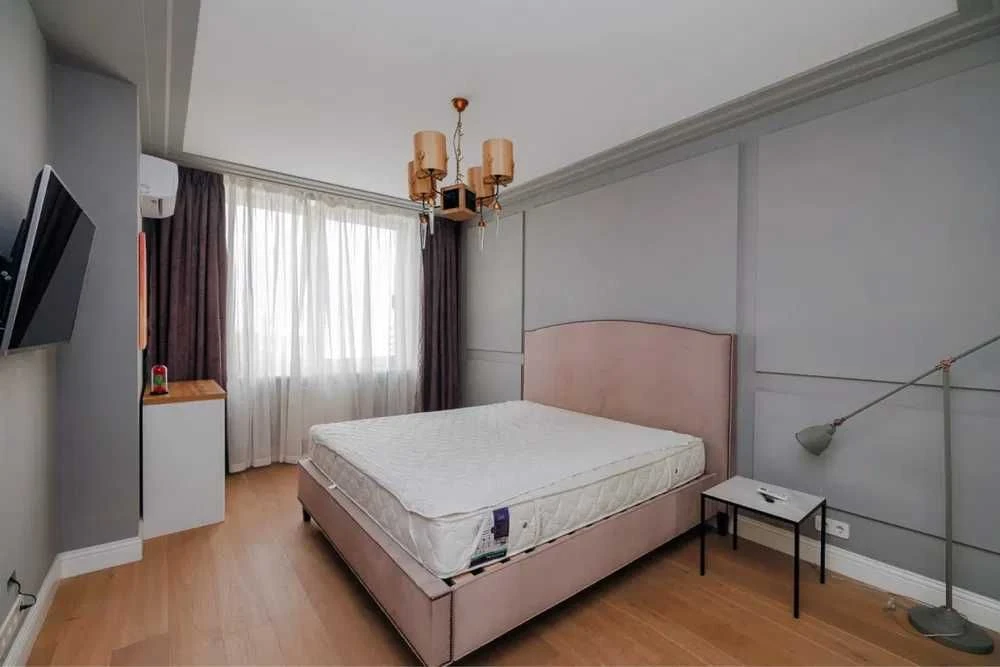 3-bedroom apartment for sale, Euro-renovation, Demiiwskaya Lobanovsky 1