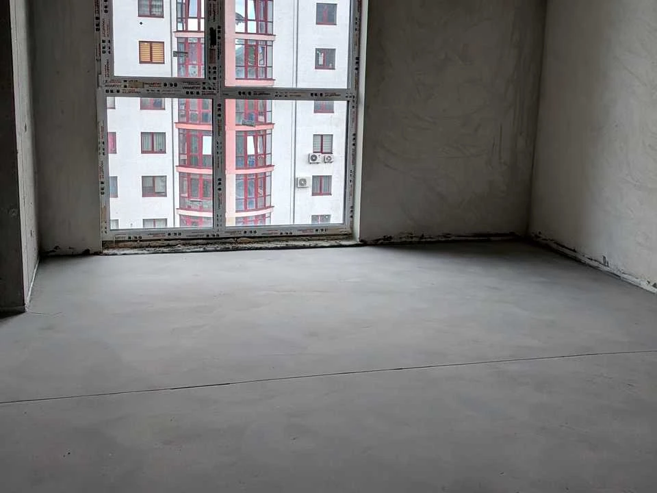 Apartment. Ivano-Frankivsk, Hnat Hotkevych Street