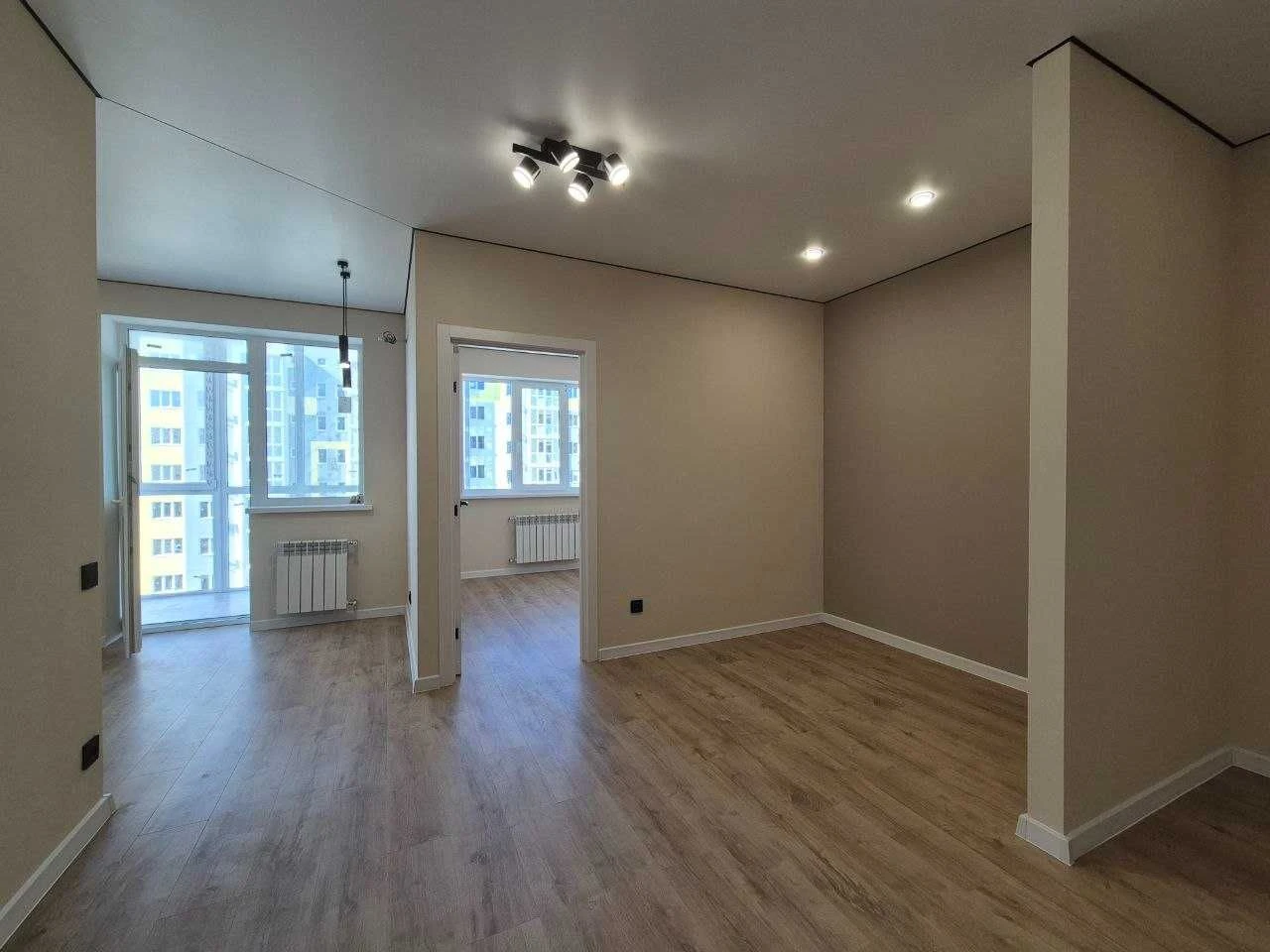 Apartment for Sale: One-bedroom apartment, Brailka, Pelustkovy 6/9 floor, 41 sq m