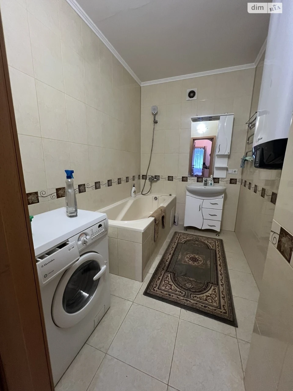 Довгострокова оренда Квартири в Старому місті (старий базар)