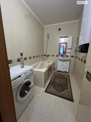 Довгострокова оренда Квартири в Старому місті (старий базар)