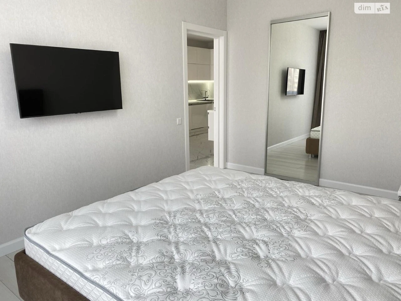 Long Term Rental Apartment, Saperne Field
