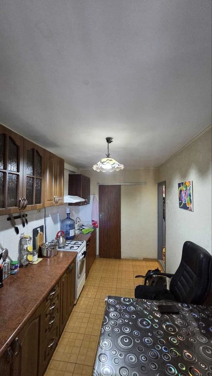 Продажа 1-комнатной квартиры в кирпичном доме на ул. Левитана