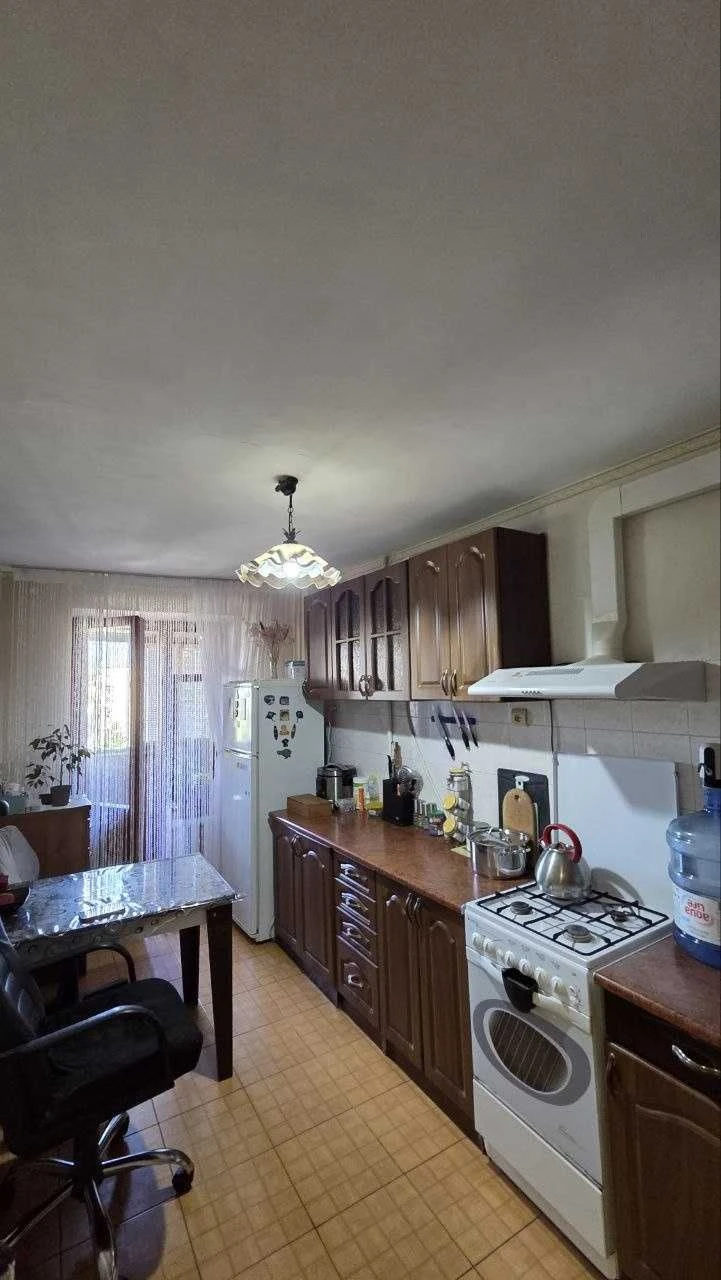 Продажа 1-комнатной квартиры в кирпичном доме на ул. Левитана