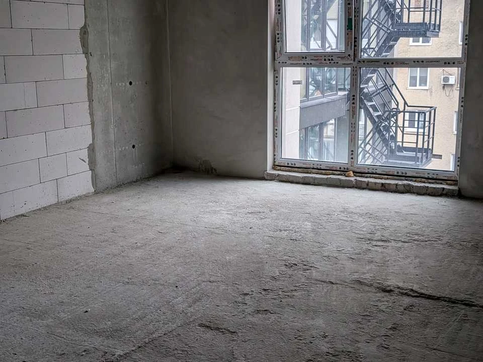 Apartment. Ivano-Frankivsk, Hnat Hotevych Street