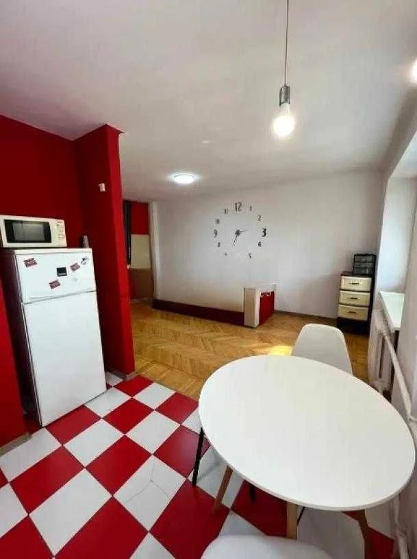 For Sale: 1-bedroom apartment, Pavlovoe Pole, near Botanichnyi sad metro station - 5 min