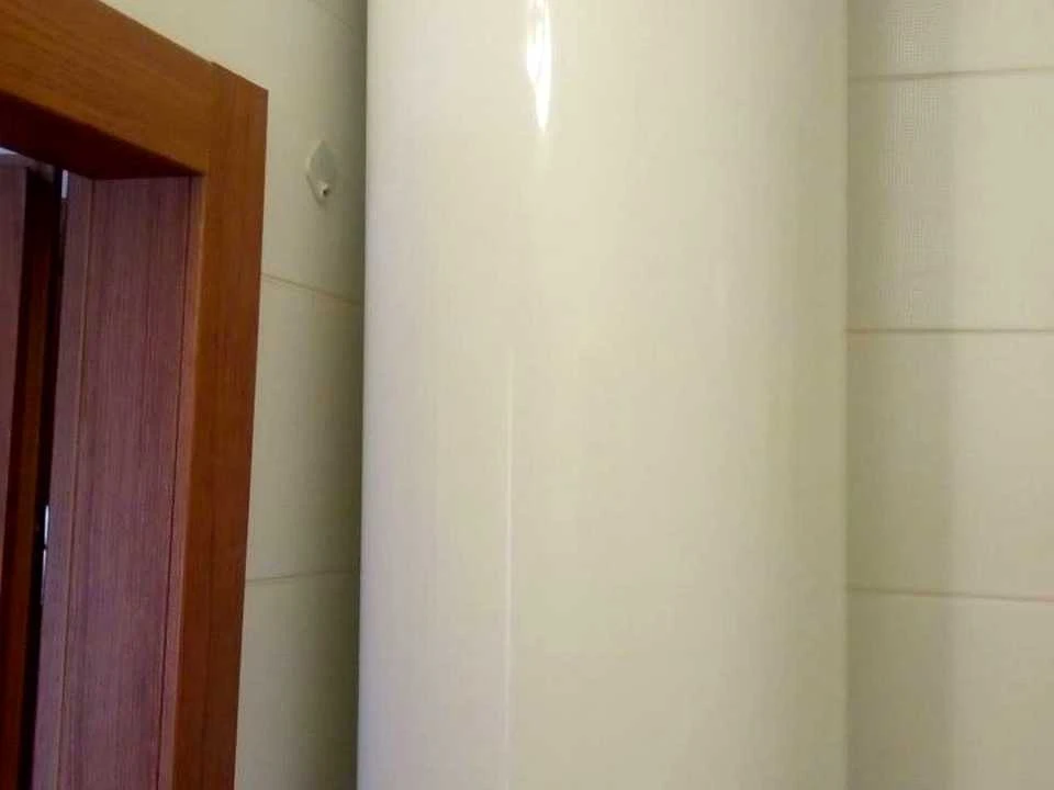Квартира. Київ, Прирічна вул.