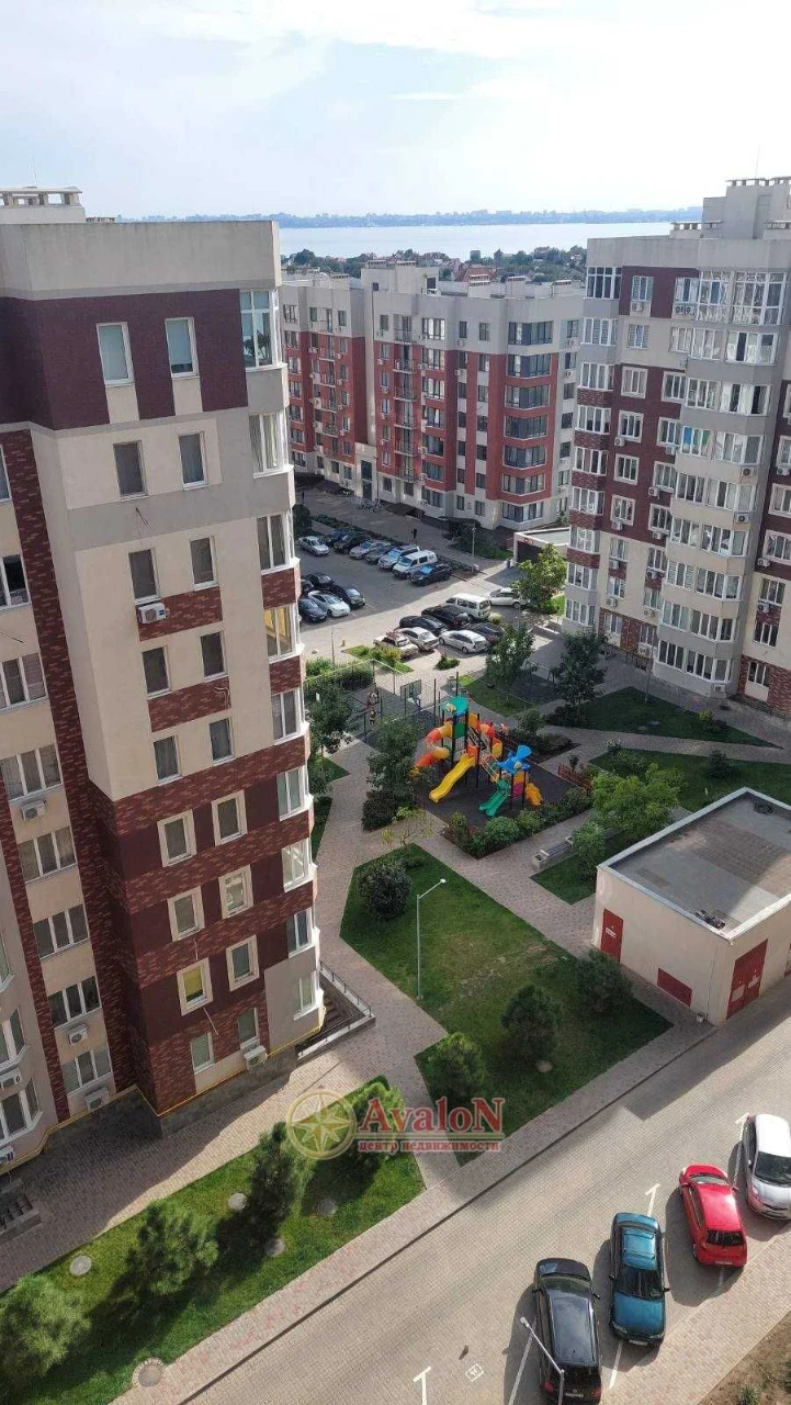Продам однокомнатную квартиру на Днепропетровской
