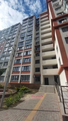 Продам однокомнатную квартиру на Днепропетровской