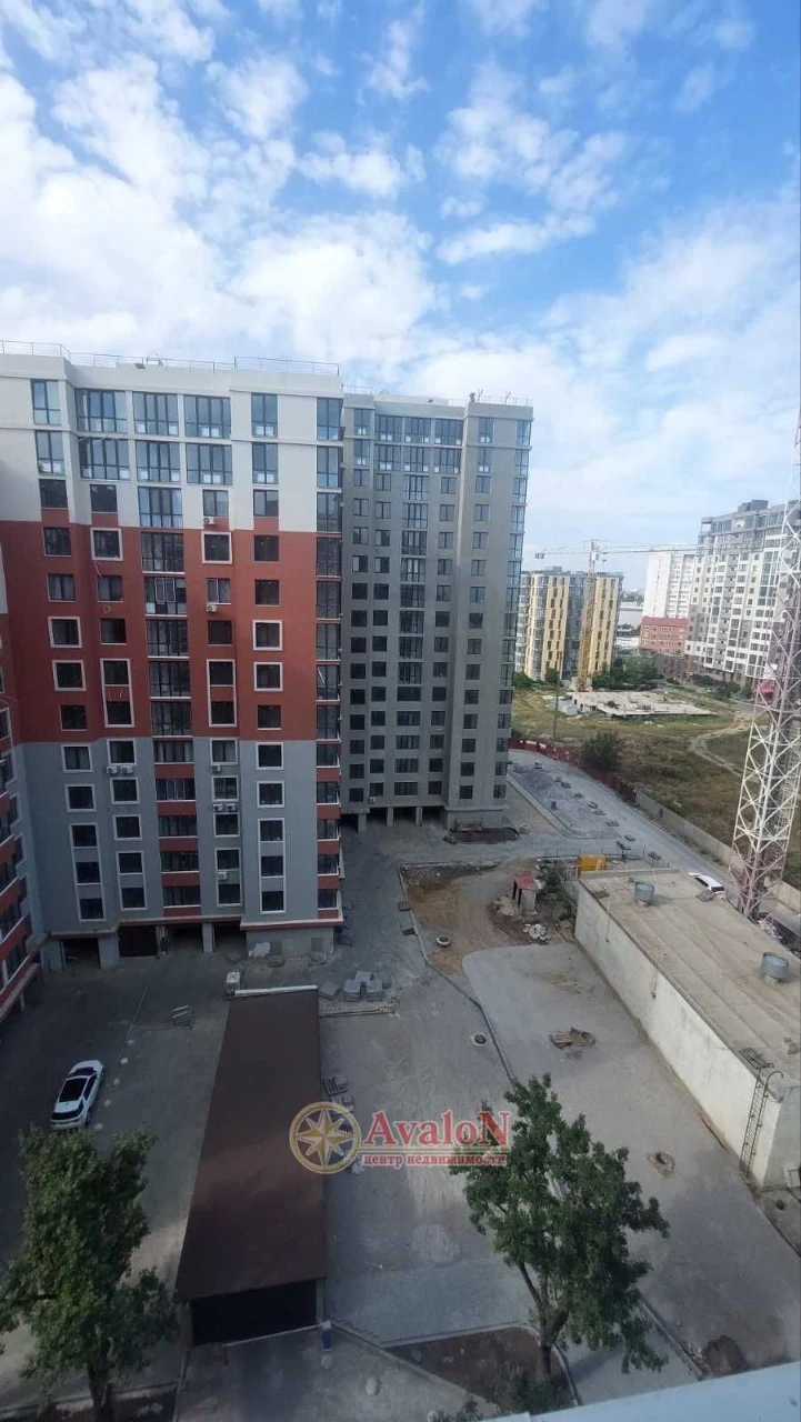 Продам однокомнатную квартиру на Днепропетровской