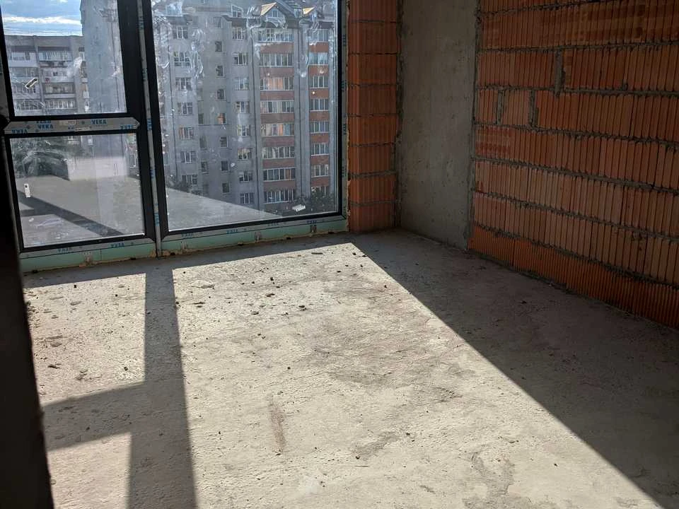 Apartment. Ivano-Frankivsk, Hetmana Petro Doroshenka Street
