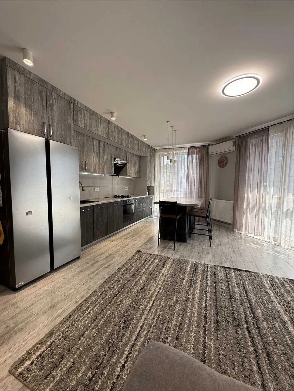 2-room apartment renovated, European City Residence