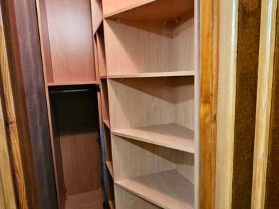 Квартира. Киев, Казарменная ул.