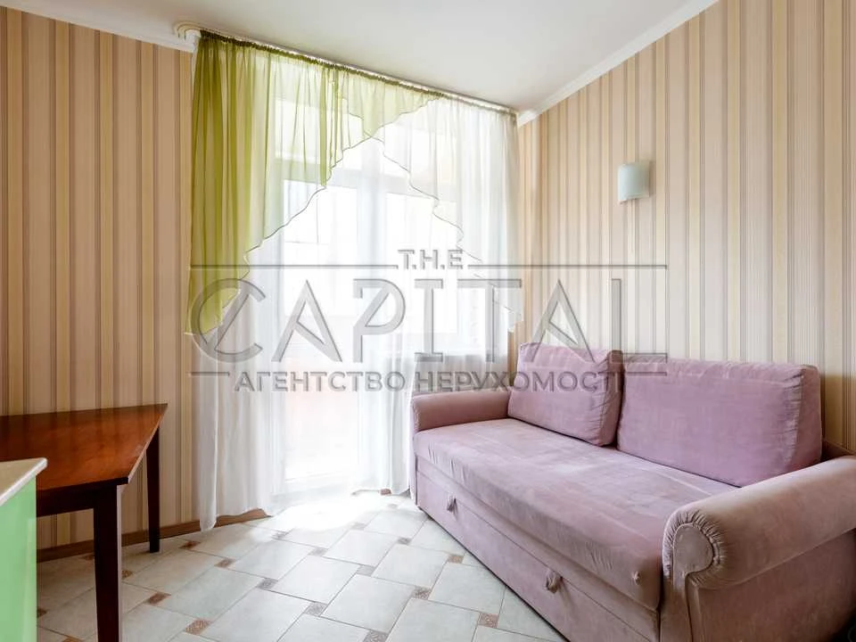 Apartment. Simi Kulzhenkov st.