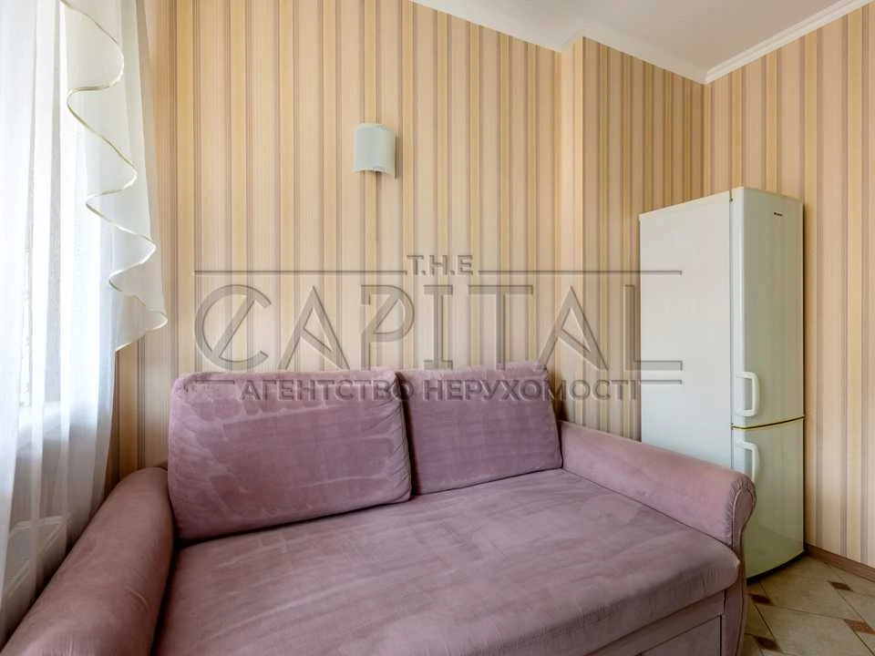 Apartment. Simi Kulzhenkov st.
