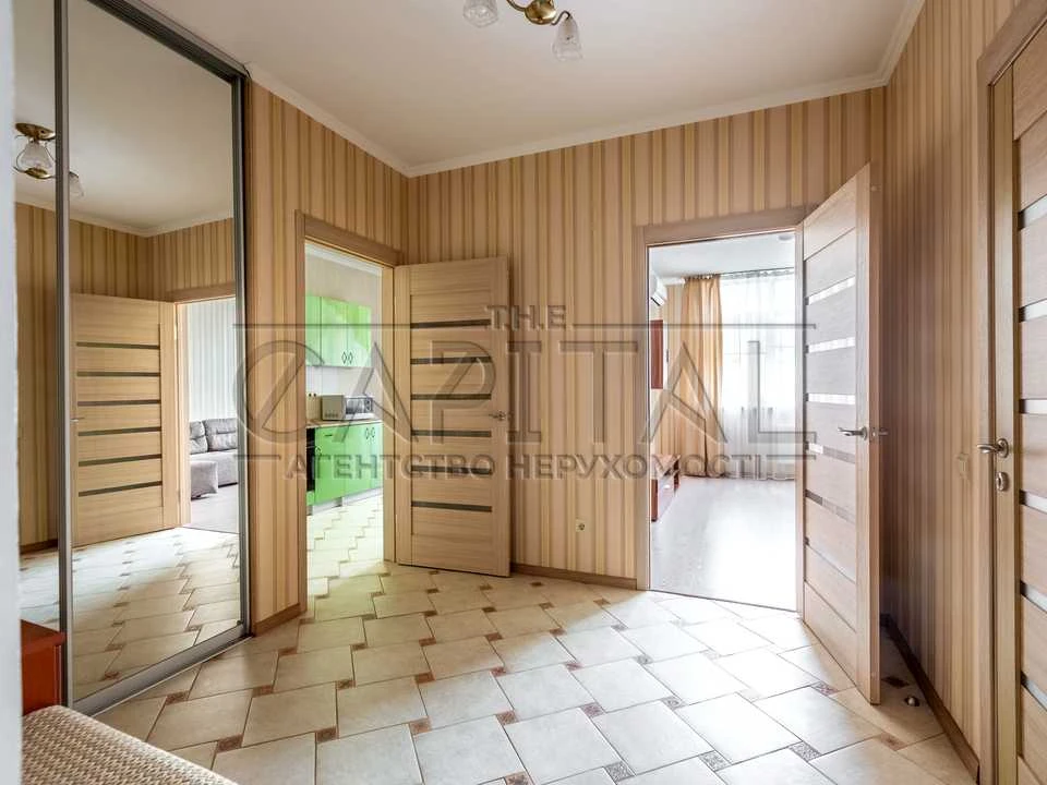 Apartment. Simi Kulzhenkov st.