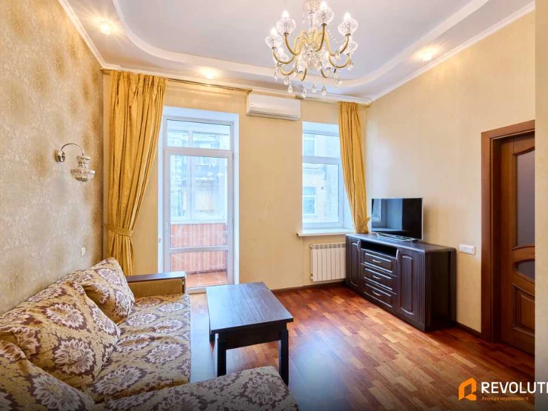 Apartment. Antonovycha st., Kyiv