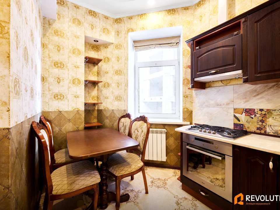 Apartment. Antonovycha st., Kyiv