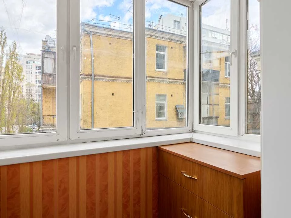 Apartment. Antonovycha st., Kyiv